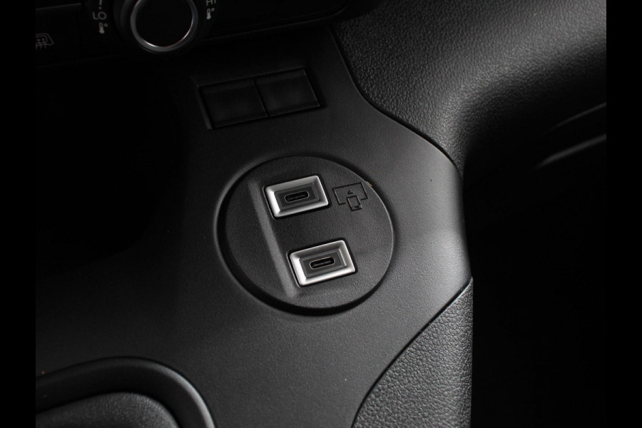 Peugeot Partner 1.5 BlueHDi 130PK L1 Navigatie Apple Carplay / Android Auto DAB trekhaak Cruise Control Airco Houten bekleding laadruimte