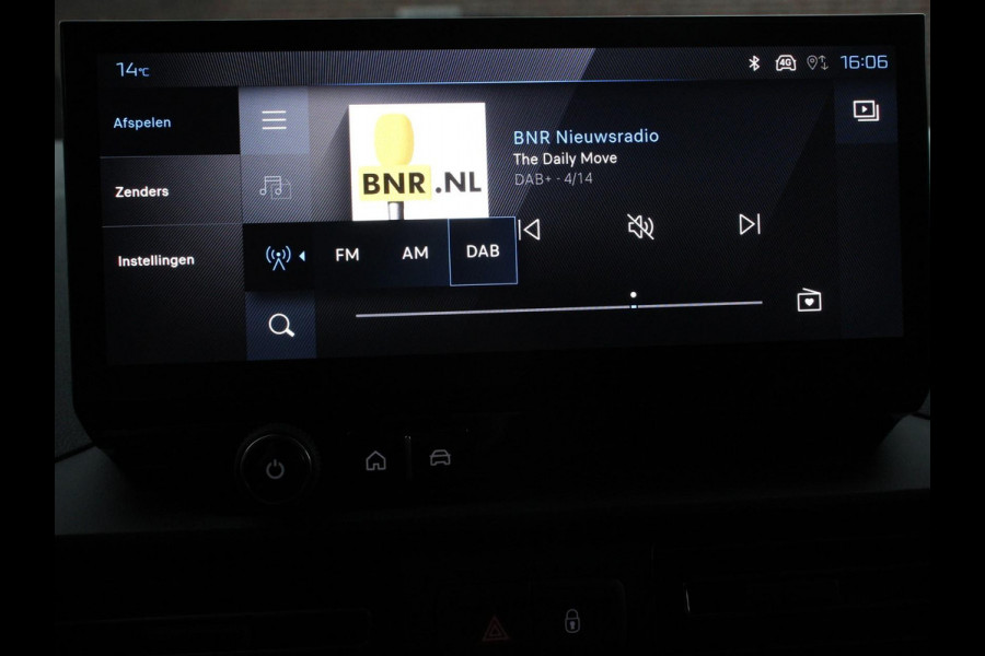 Peugeot Partner 1.5 BlueHDi 130PK L1 Navigatie Apple Carplay / Android Auto DAB trekhaak Cruise Control Airco Houten bekleding laadruimte