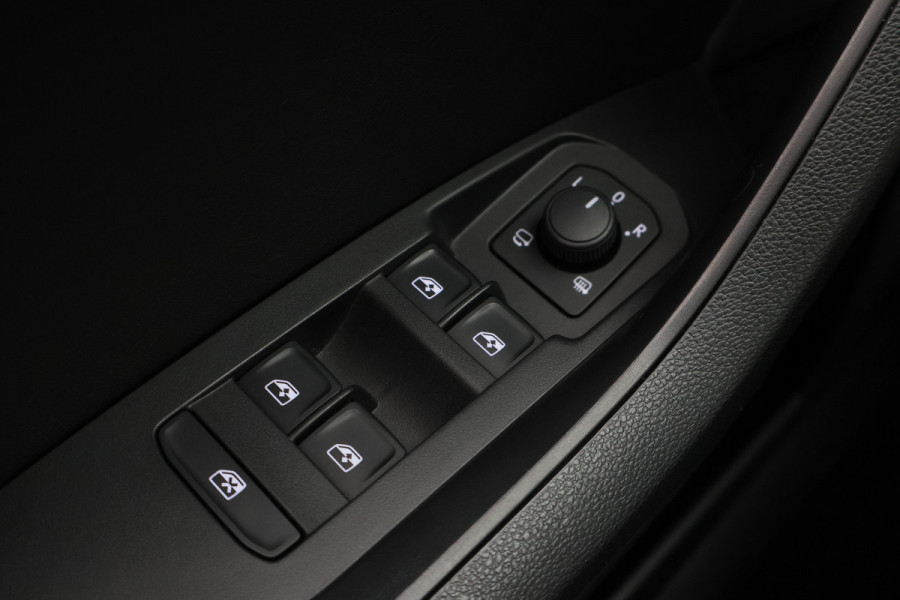 Škoda Kodiaq 1.5 TSI Limited Business Edition Automaat LED, Camera, Apple Carplay, DAB, PDC