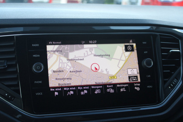 Volkswagen T-Roc 1.5 TSI R-Line Org. NL | Af. Trekhaak | Virtueel | ACC | Stoel/stuurverwarming
