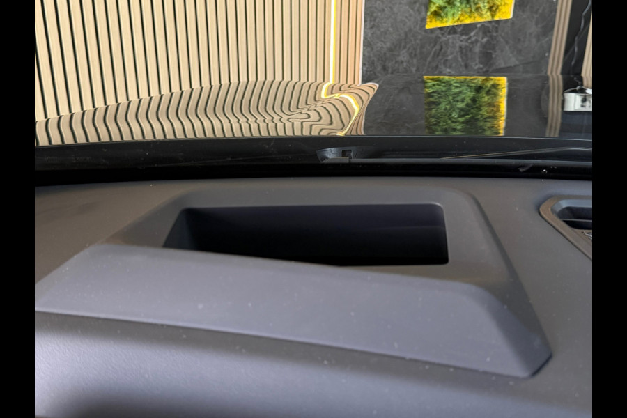 BMW X1 XDrive25e |M-Sport|PANO|HuD|360 CAMERA|TREKHAAK|FABRIEKSGARANTIE|DEALER ONDERHOUDEN|SFEERVERLICHTING|DODEHOEK ASSISTENT|VOL