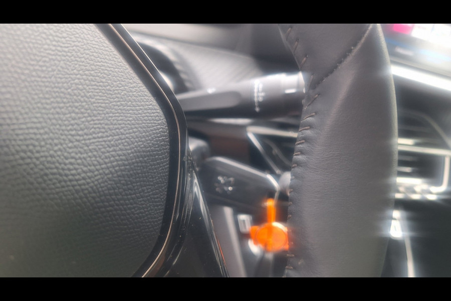 Peugeot 208 1.2 PureTech Active*Navigatie/Cv/Cruise/Nl Auto