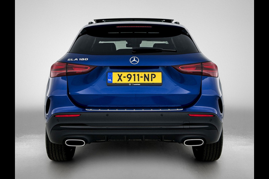 Mercedes-Benz GLA 180 AMG Line | AMG-Line In en Exterieur | Lichtmetalen velgen | panoramadak | Parking support | wide screen | Navigatie | Inclusief 24 maanden MB Certified garantie voor Europa.