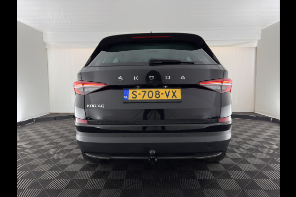 Škoda Kodiaq 1.5 TSI Business Edition (INCL-BTW) *LEATHER-FABRIC | FULL-LED | DIGI-COCKPIT | CAMERA | KEYLESS | DAB+ | NAVI-FULLMAP | SPORTSEATS | PRIVACY-GLASS | ECC | PDC | TOWBAR | CRUISE | 20''ALU*