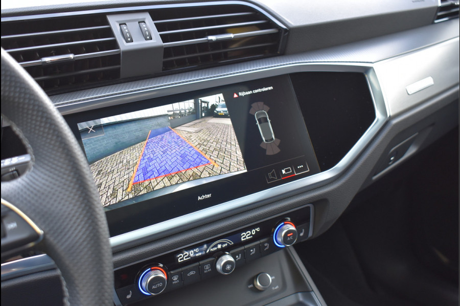 Audi Q3 Sportback 45 TFSI e S-Line 245 Pk Pano Navi Sfeer Leder ACC Keyless Camera