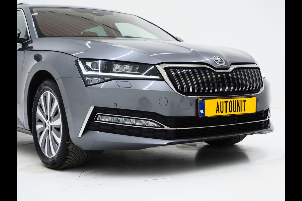 Škoda Superb Combi 1.4 TSI iV Style | Leder/Alcantara | Camera | Keyless | Memory | Virtual | Adaptive Cruise  | Sfeerlicht