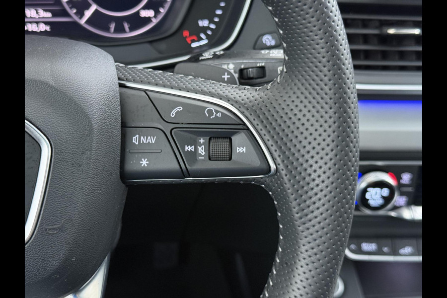 Audi Q5 55 TFSI e quattro Competition VAN: 44.900,- VOOR: 39.877,- UW WKVOORDEEL: 5.023,- | 32.000KM! |PANO| ELEKTRISCHE TREKHAAK| ELEK. ACHTERKLEP |MASSAGE| ADAPTIVE CRUISE| CAMERA| NET ONDERHOUD GEHAD RIJKLAAR INCL. 12 MND BOVAG GARANTIE| SFEERVERLICHTING