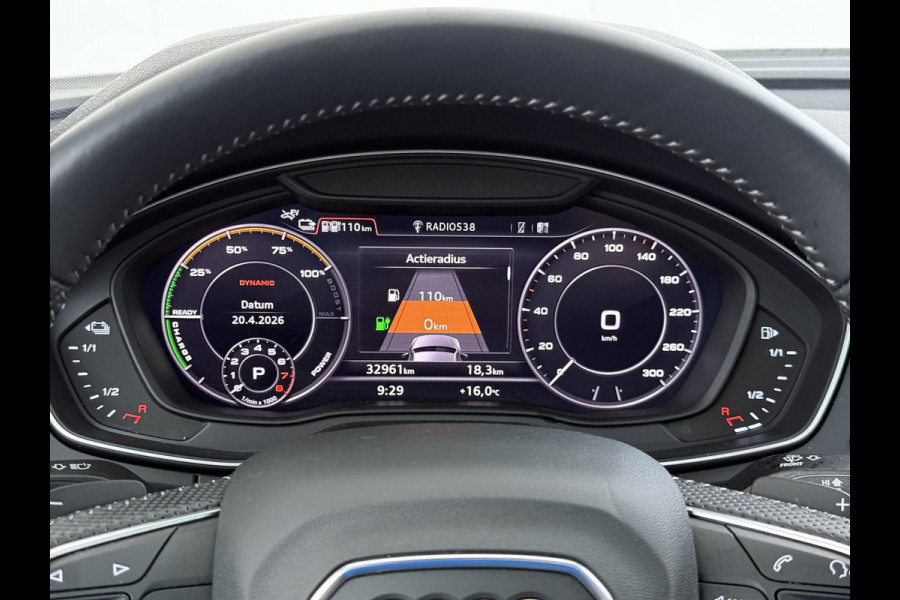 Audi Q5 55 TFSI e quattro Competition VAN: 44.900,- VOOR: 39.877,- UW WKVOORDEEL: 5.023,- | 32.000KM! |PANO| ELEKTRISCHE TREKHAAK| ELEK. ACHTERKLEP |MASSAGE| ADAPTIVE CRUISE| CAMERA| NET ONDERHOUD GEHAD RIJKLAAR INCL. 12 MND BOVAG GARANTIE| SFEERVERLICHTING