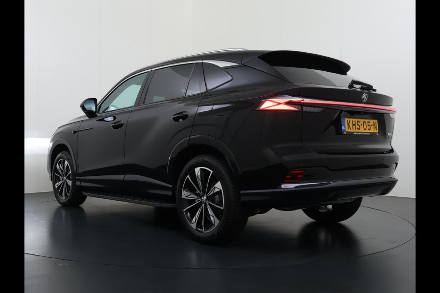 MG HS 1.5 Luxury PHEV VAN: 39.900,- VOOR: 33.330,- UW WKVOORDEEL: 6.470,- | PLUG-IN HYBRIDE | 272 PK | NIEUWE AUTO | >1.000 KM TOTAAL BEREIK | 1E REGISTRATIE 03-2026 | 360° CAMERA | ELEKTRISCHE ACHTERKLEP | 7 JAAR MG GARANTIE T/M 2033 | APPLE CARPLAY | ANDROID AUTO | STOELVERWARMING | FULL LED | ELEKTRISCHE STOELEN