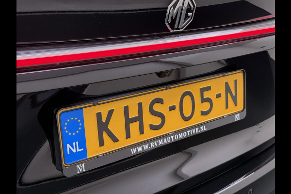 MG HS 1.5 Luxury PHEV VAN: 39.900,- VOOR: 33.330,- UW WKVOORDEEL: 6.470,- | PLUG-IN HYBRIDE | 272 PK | NIEUWE AUTO | >1.000 KM TOTAAL BEREIK | 1E REGISTRATIE 03-2026 | 360° CAMERA | ELEKTRISCHE ACHTERKLEP | 7 JAAR MG GARANTIE T/M 2033 | APPLE CARPLAY | ANDROID AUTO | STOELVERWARMING | FULL LED | ELEKTRISCHE STOELEN