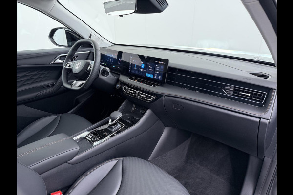 MG HS 1.5 Luxury PHEV VAN: 39.900,- VOOR: 33.330,- UW WKVOORDEEL: 6.470,- | PLUG-IN HYBRIDE | 272 PK | NIEUWE AUTO | >1.000 KM TOTAAL BEREIK | 1E REGISTRATIE 03-2026 | 360° CAMERA | ELEKTRISCHE ACHTERKLEP | 7 JAAR MG GARANTIE T/M 2033 | APPLE CARPLAY | ANDROID AUTO | STOELVERWARMING | FULL LED | ELEKTRISCHE STOELEN