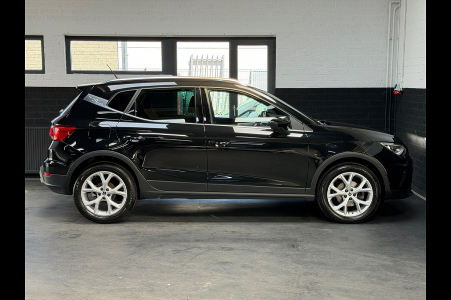 Seat Arona 1.0 TSI FR | DSG | Leder / Alcantara | Camera | Climate | Stoelverwarming | Virtual