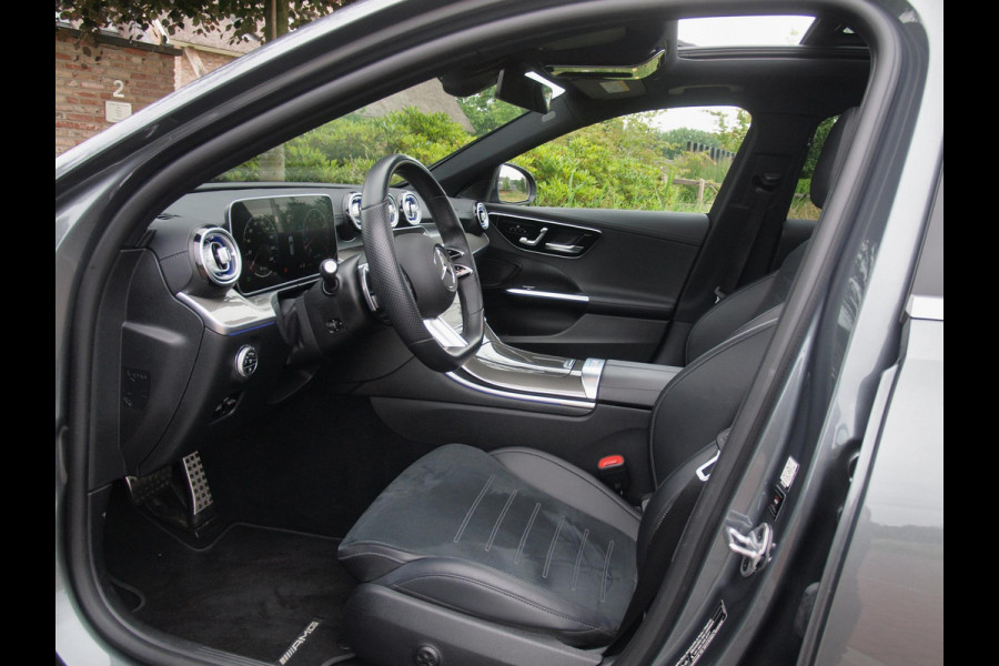 Mercedes-Benz C-Klasse Estate 180 AMG Line | Panoramadak | Trekhaak | 360 Camera | Memory Stoelen | DIGITAL LIGHT |