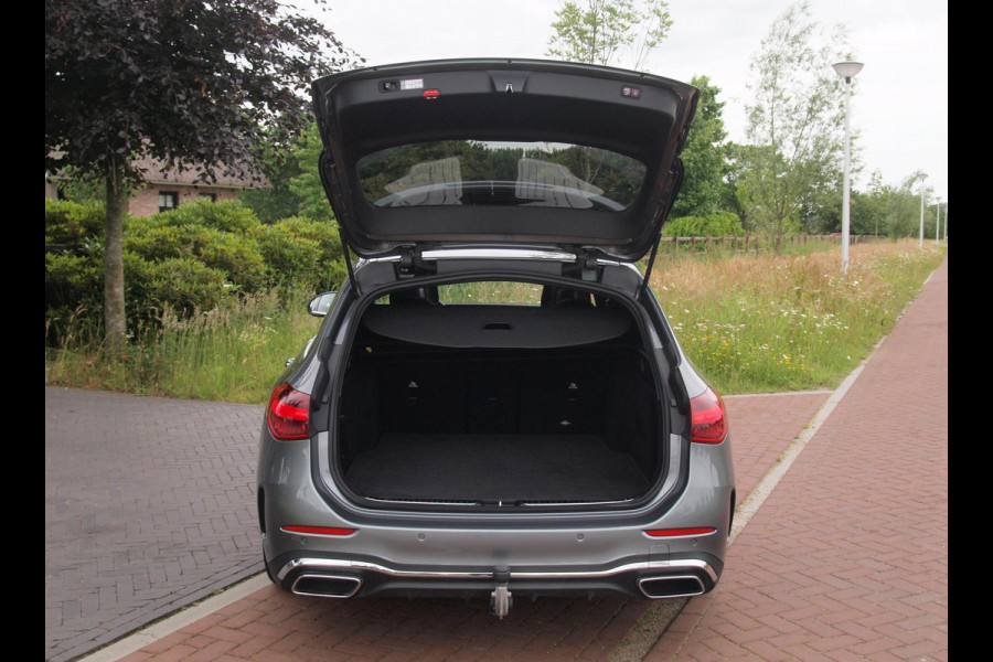 Mercedes-Benz C-Klasse Estate 180 AMG Line | Panoramadak | Trekhaak | 360 Camera | Memory Stoelen | DIGITAL LIGHT |