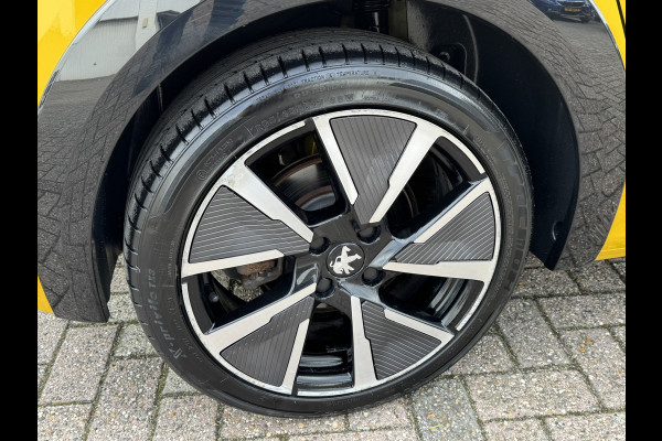 Peugeot e-208 EV GT-Line 50 kWh Camera Carplay Cilma Stoelverwarming Navigatie