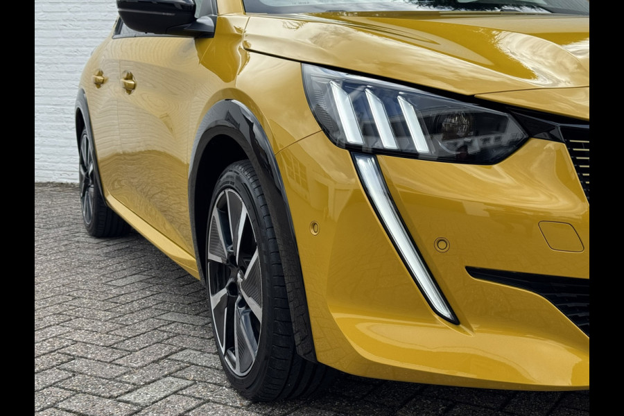 Peugeot e-208 EV GT-Line 50 kWh Camera Carplay Cilma Stoelverwarming Navigatie