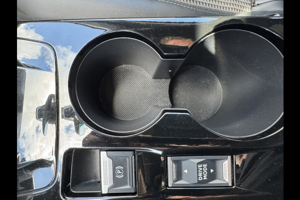Peugeot e-208 EV GT-Line 50 kWh Camera Carplay Cilma Stoelverwarming Navigatie