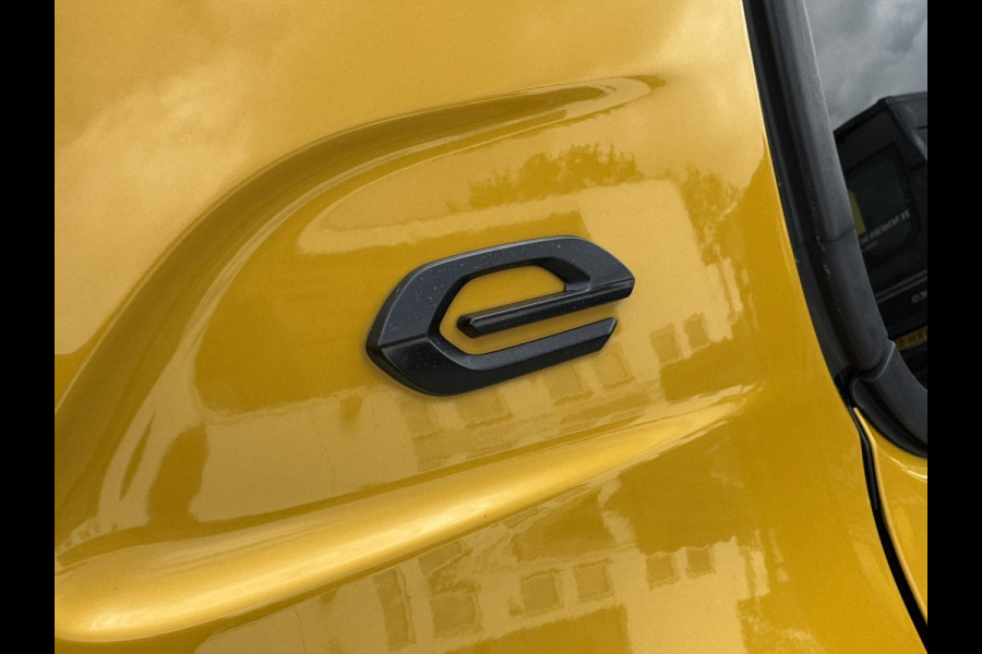 Peugeot e-208 EV GT-Line 50 kWh Camera Carplay Cilma Stoelverwarming Navigatie