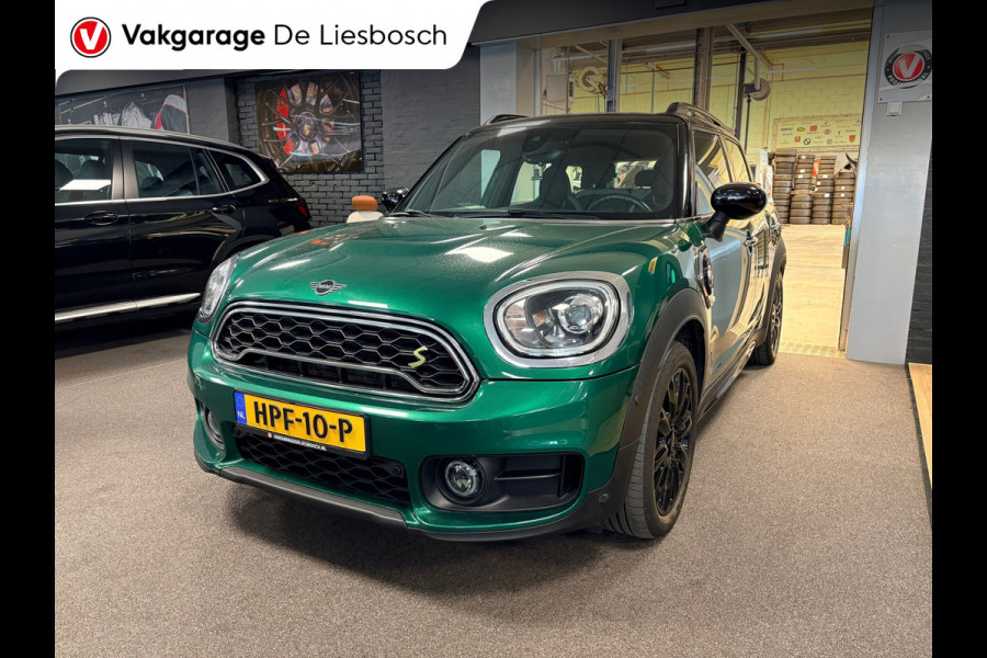 MINI Countryman 1.5 Cooper S E ALL4 Chili John Cooper Works stuur en sport-stoelen / stoelverwarming / Navigatie / carplay
