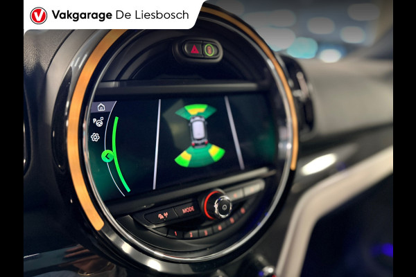 MINI Countryman 1.5 Cooper S E ALL4 Chili John Cooper Works stuur en sport-stoelen / stoelverwarming / Navigatie / carplay