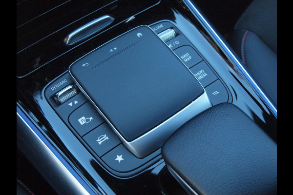 Mercedes-Benz EQA 250 Business Solution AMG 67 kWh | SOH 96% | Camera | Sfeerverlichting | Dealeronderhouden | NL-Auto |