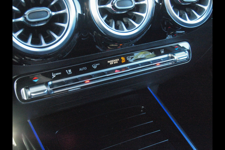 Mercedes-Benz EQA 250 Business Solution AMG 67 kWh | SOH 96% | Camera | Sfeerverlichting | Dealeronderhouden | NL-Auto |