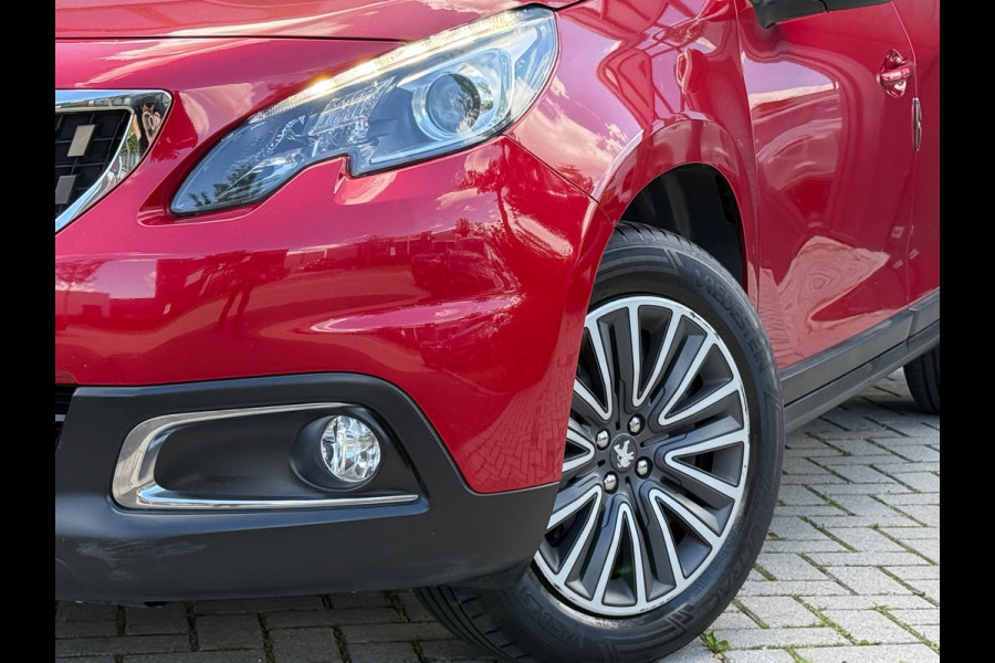 Peugeot 2008 1.2 PureTech Allure / AUTOMAAT /STOELVERWARMING