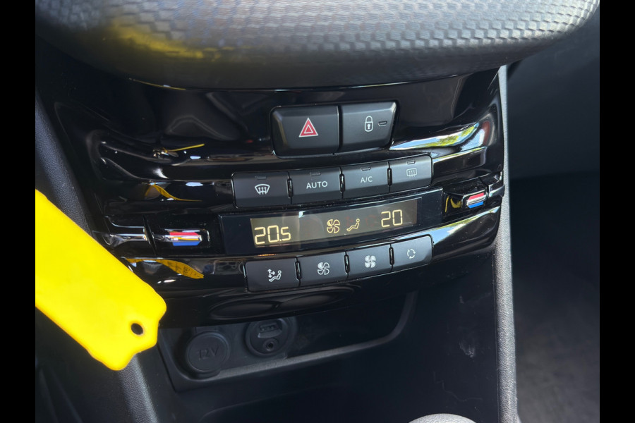 Peugeot 2008 1.2 PureTech Allure / AUTOMAAT /STOELVERWARMING