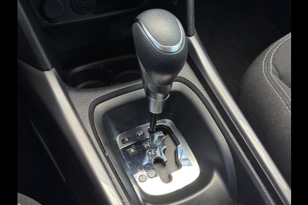 Peugeot 2008 1.2 PureTech Allure / AUTOMAAT /STOELVERWARMING