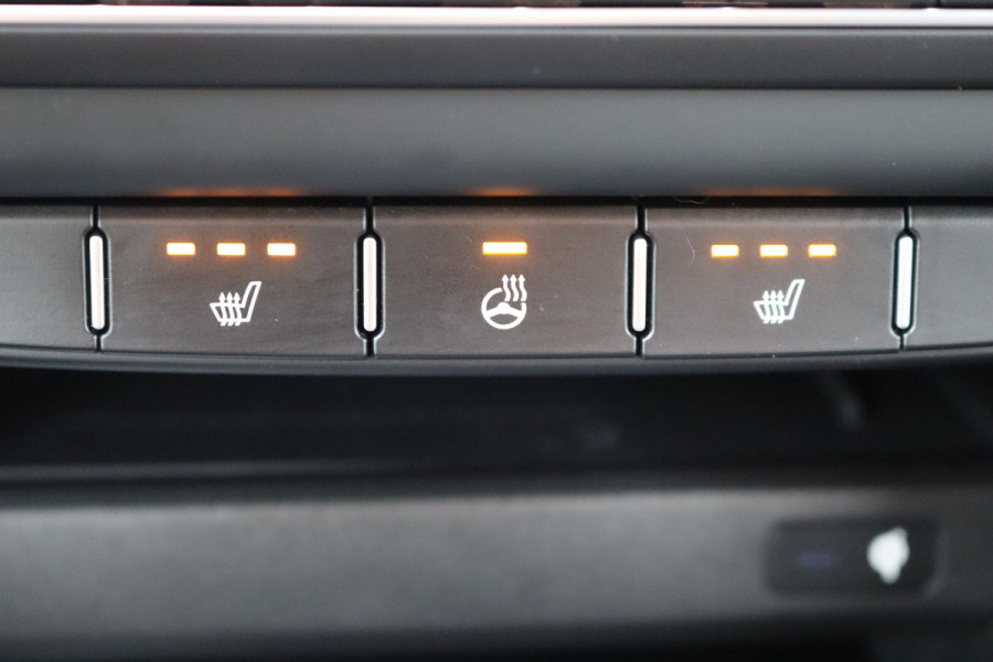 Kia Ceed Sportswagon 1.5 T-GDi 140PK Automaat GT-Line 12-2025!/Navigatie/Adapt.-cruise/Keyfree/Winter-pack