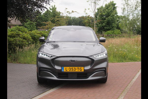 Ford Mustang Mach-E Extended RWD 98 kWh | 360 Camera | Bang & Olufsen | Stoel Memory | Apple Carplay | Cruise Control |