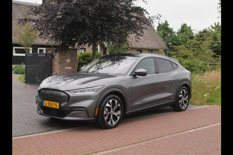 Ford Mustang Mach-E Extended RWD 98 kWh | 360 Camera | Bang & Olufsen | Stoel Memory | Apple Carplay | Cruise Control |