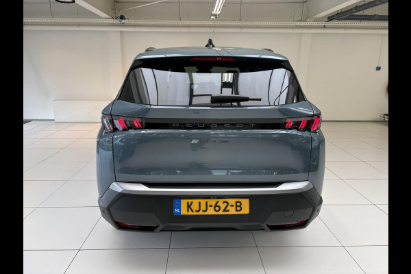 Peugeot E-5008 Allure Avantage 73 kWh | Tot 8 jaar garantie | Camera | Apple Carplay/Android Auto | 19 inch velgen