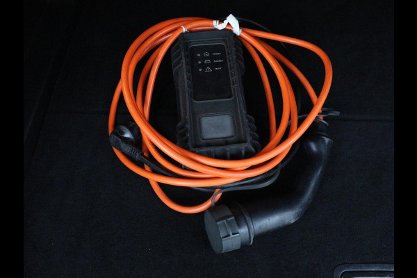 Citroën C5 Aircross 1.6 Plug in Hybrid Business | SOH 88,4% | Stoelverwarming | Carplay | Full LED | Climate control | Side Assist | Bluetooth | Cruise control | Parkeerhulp | PHEV | Plug In