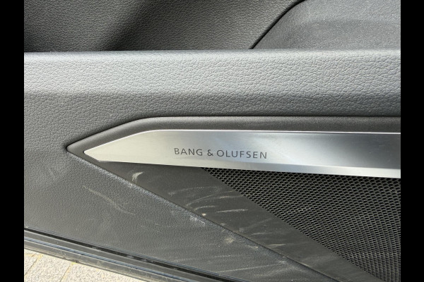 Audi Q8 Sportback e-tron 55 quattro S Edition Competition 115 kWh | Panoramadak | Luchtvering | Camera | Bang & Olufsen | Matrix LED |