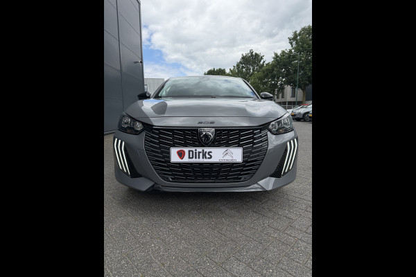 Peugeot 208 100pk Allure (Camera - LED - Navigatie - Apple Carplay - Automatische Airco - Parkeersensoren)