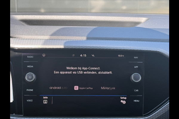 Volkswagen T-Cross 1.0 TSI 115pk DSG R-Line Stoelver|Camera|ACC|Dealer Onderhouden