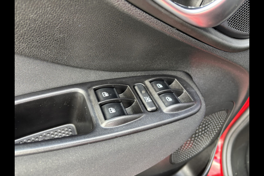 Fiat 500L TwinAir CityCross | Regen/Lichtsensor | 7" scherm | Parkeersensoren
