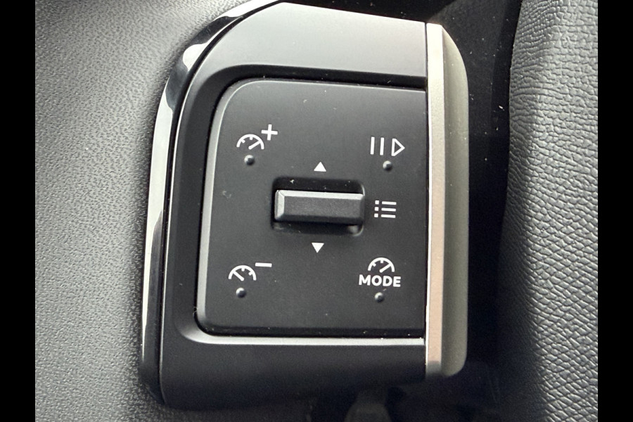 Citroën C3 100pk Max (Camera - LED - Automatische Airco - Navigatie - Apple Carplay - Draadloos laden - Lichtmetalen velgen 17" )
