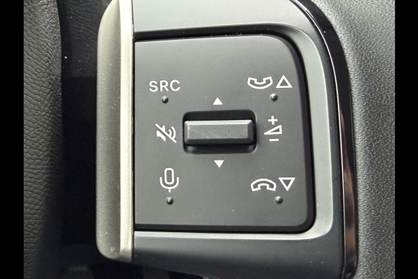 Citroën C3 100pk Max (Camera - LED - Automatische Airco - Navigatie - Apple Carplay - Draadloos laden - Lichtmetalen velgen 17" )