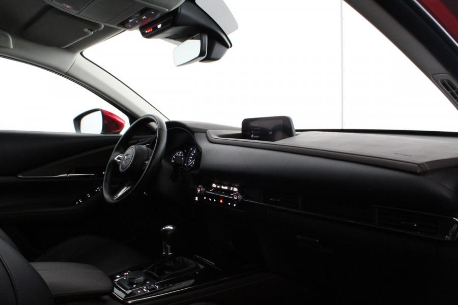 Mazda CX-30 2.0 e-SkyActiv-X M Hybrid Luxury > 186pk/Trekhaak/Crystal Red Soul/Bose/Leer/Memory...