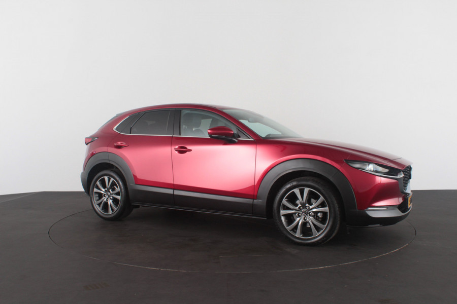 Mazda CX-30 2.0 e-SkyActiv-X M Hybrid Luxury > 186pk/Trekhaak/Crystal Red Soul/Bose/Leer/Memory...