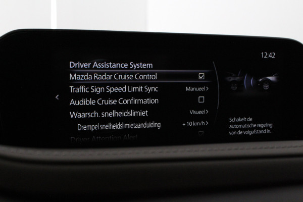 Mazda CX-30 2.0 e-SkyActiv-X M Hybrid Luxury > 186pk/Trekhaak/Crystal Red Soul/Bose/Leer/Memory...