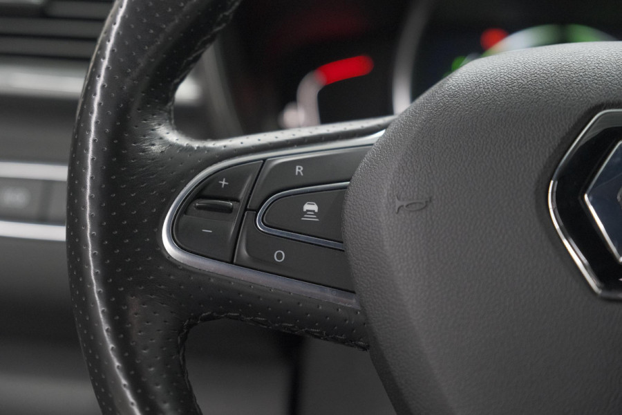 Renault Kadjar TCe 160 EDC Black Edition | BOSE Audio | Adaptieve Cruise Control | Camera | Dodehoekdetectie