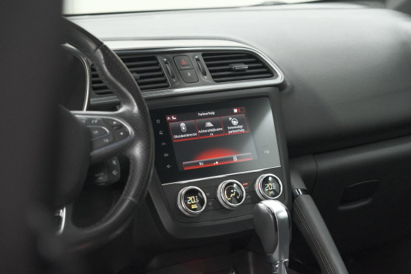 Renault Kadjar TCe 160 EDC Black Edition | BOSE Audio | Adaptieve Cruise Control | Camera | Dodehoekdetectie