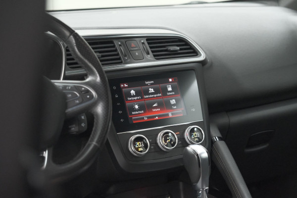 Renault Kadjar TCe 160 EDC Black Edition | BOSE Audio | Adaptieve Cruise Control | Camera | Dodehoekdetectie