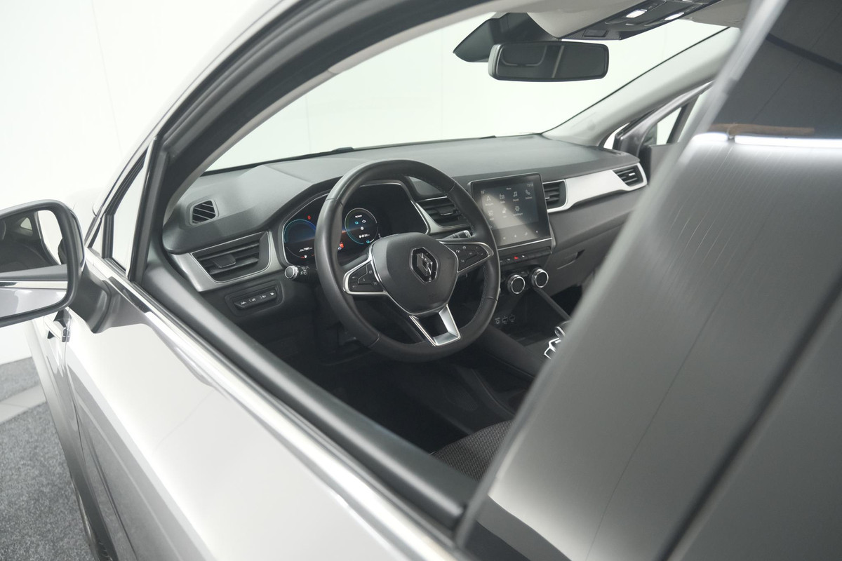 Renault Captur 1.6 E-Tech Plug-in Hybrid 160 Intens | Parkeersensoren | Apple Carplay | Navigatie | Climate Control