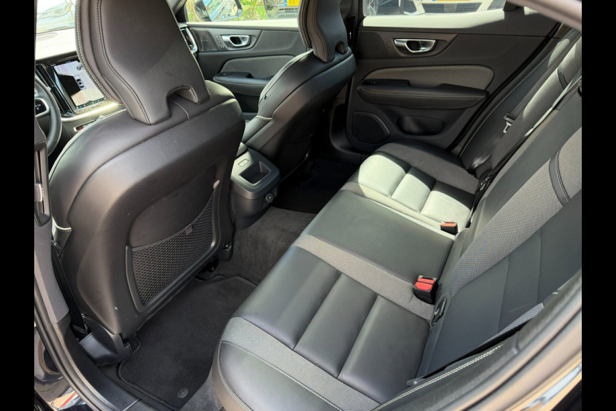 Volvo S60 2.0 B4 Plus Dark