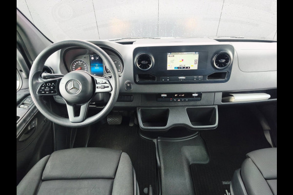 Mercedes-Benz Sprinter 516 BAKWAGEN LAADKLEP AUTOMAAT M-BUX CRUISE