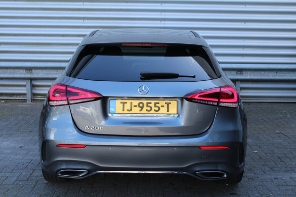 Mercedes-Benz A-Klasse 200 163PK Business Solution AMG AUTOMAAT NL-Auto NAP